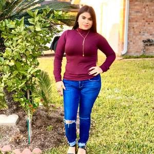 Meet your Posher, Marilyn arias